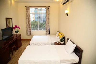 带窗家庭三人房 — Minh Tam Hotel and Spa
